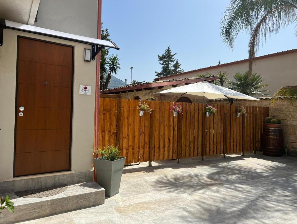 Bed and Breakfast Il Melograno Carini Exterior foto